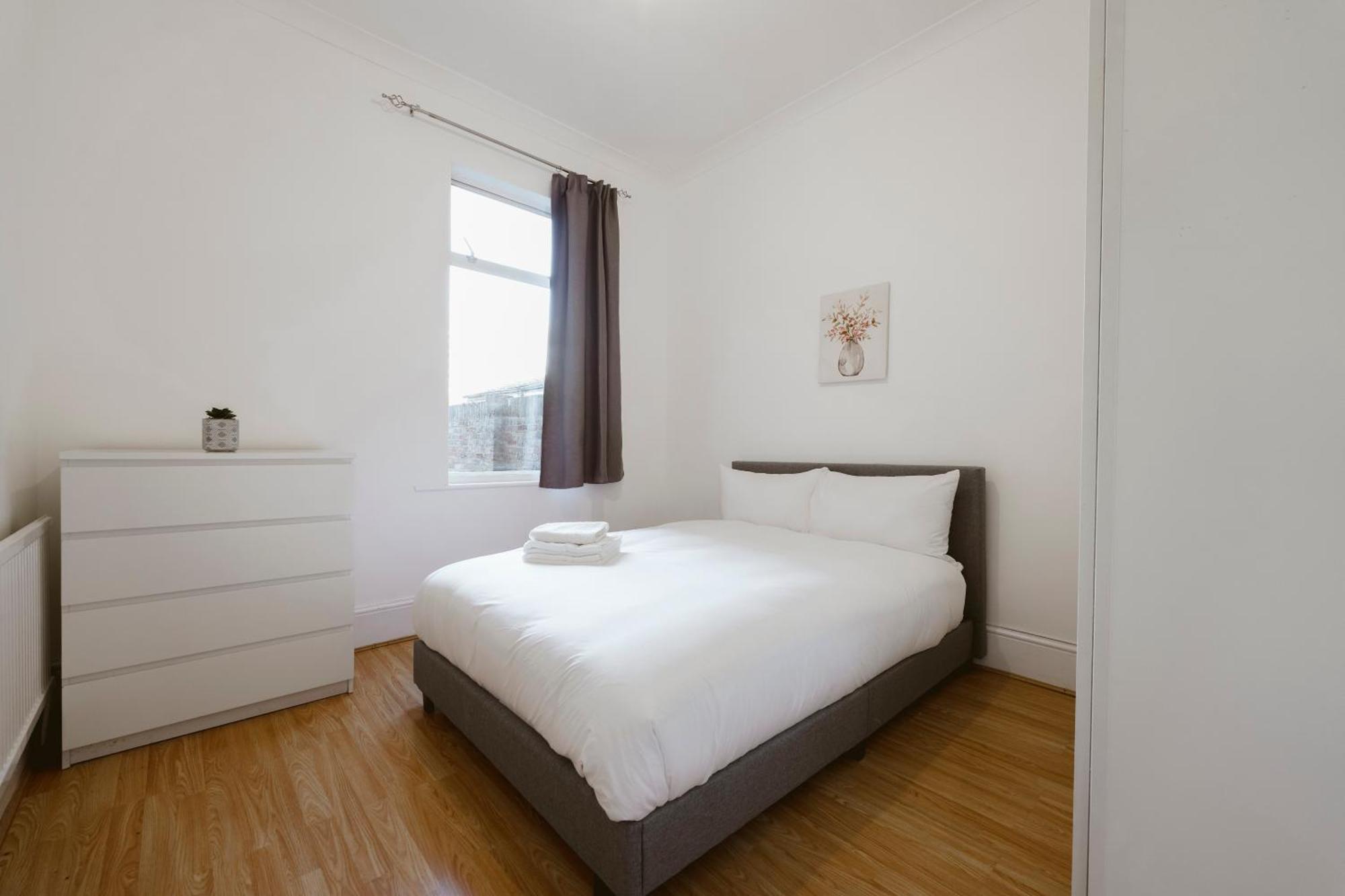 Stratford Double Rooms - 29 Лондон Экстерьер фото